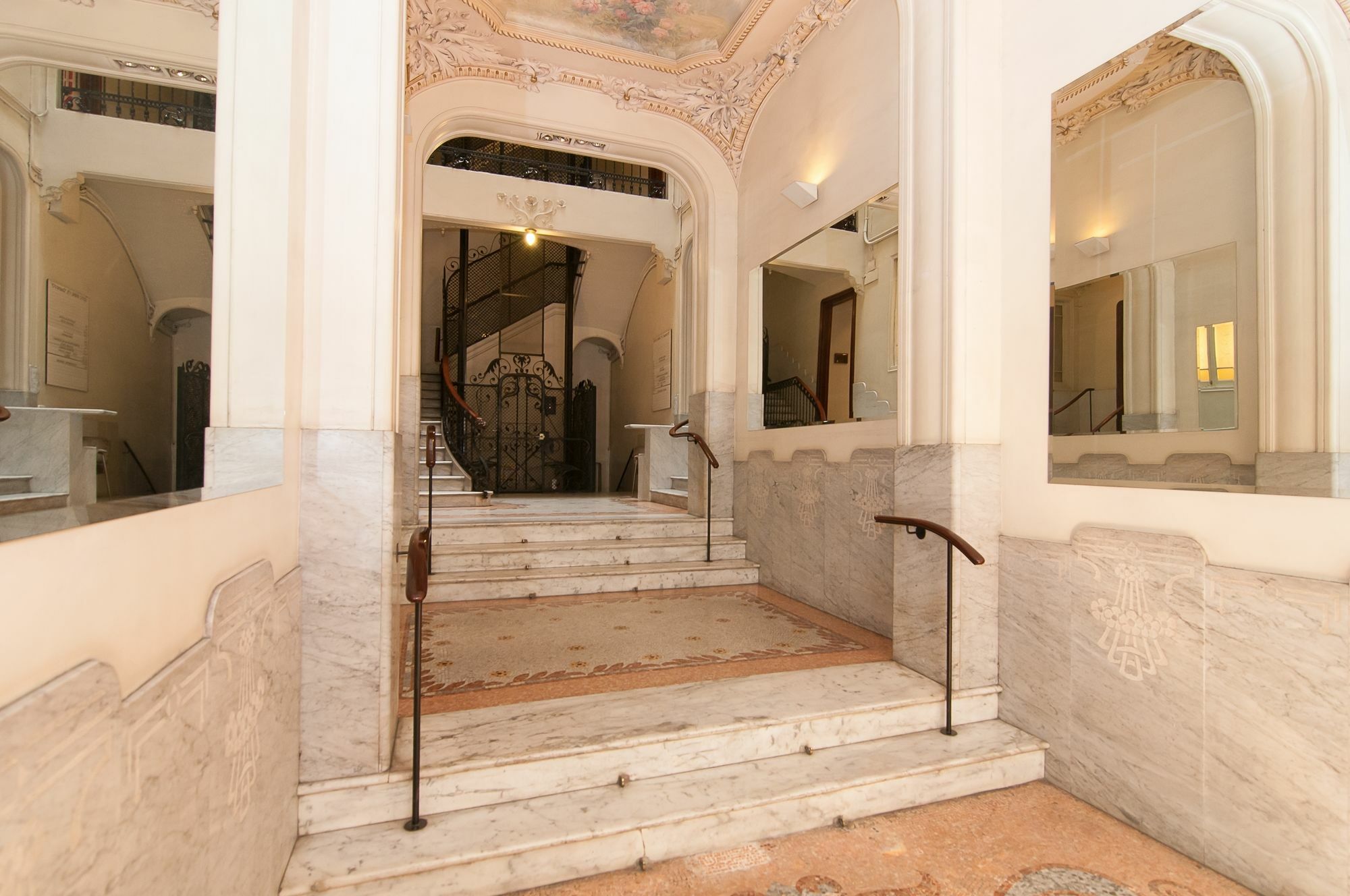 Montaber - Diagonal Appartement *